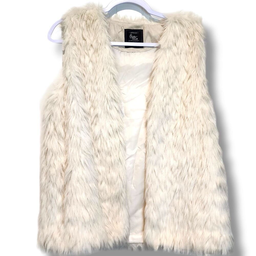 Cotton On Faux Fur Vest Medium Beige Cream Sleeveless Jacket Shaggy Glam Winter